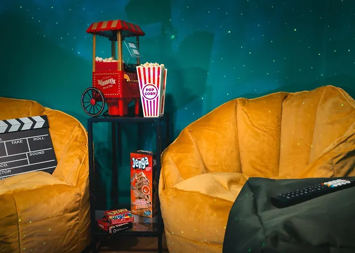 Noor - Golden Mood Or Cinema Luxe شقة *